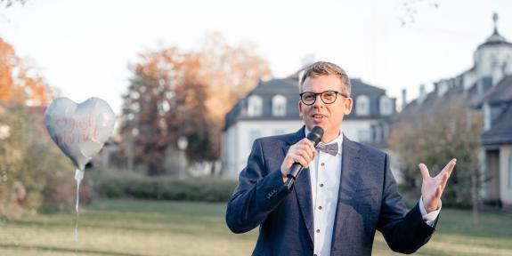 Andreas Luck am Mikrofon